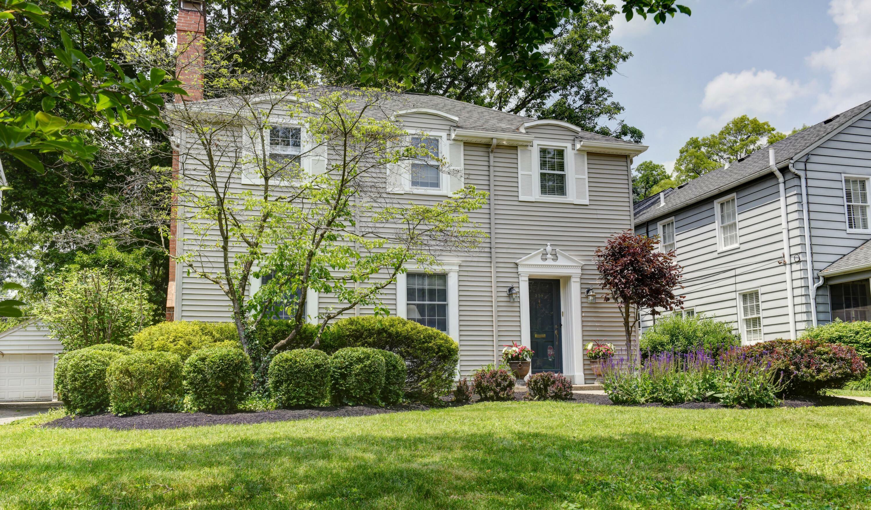 Property Photo: 259 N Stanwood Road OH 43209