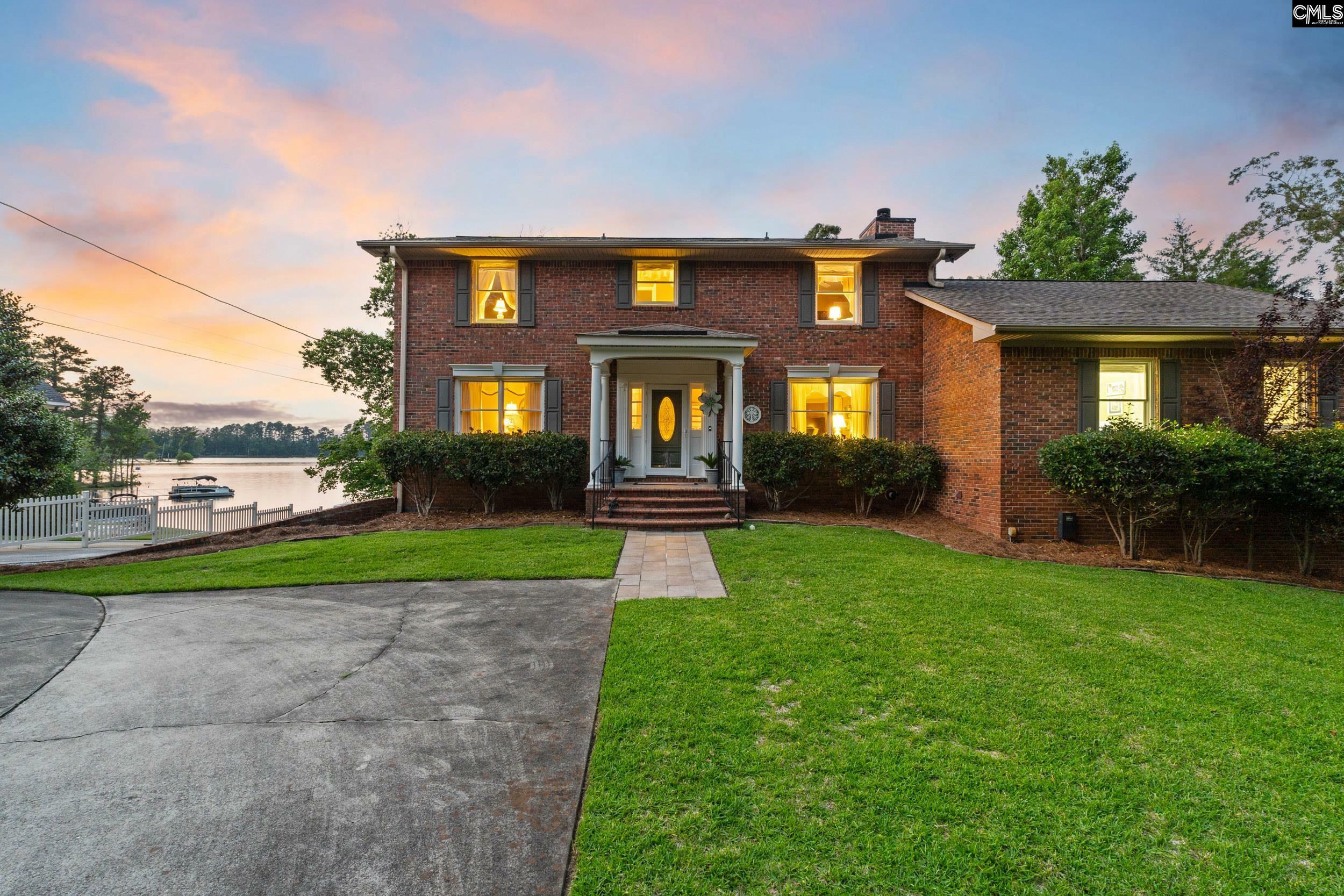 Property Photo: 354 St Thomas Church SC 29036