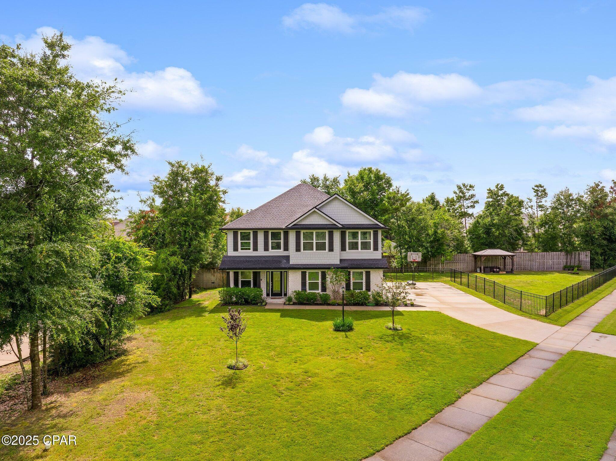 Property Photo: 152 Lake Merial Shores Drive FL 32409
