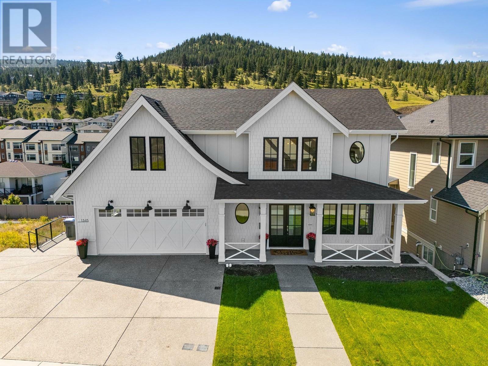 1345 Myra Place  Kamloops BC V2E 0C3 photo