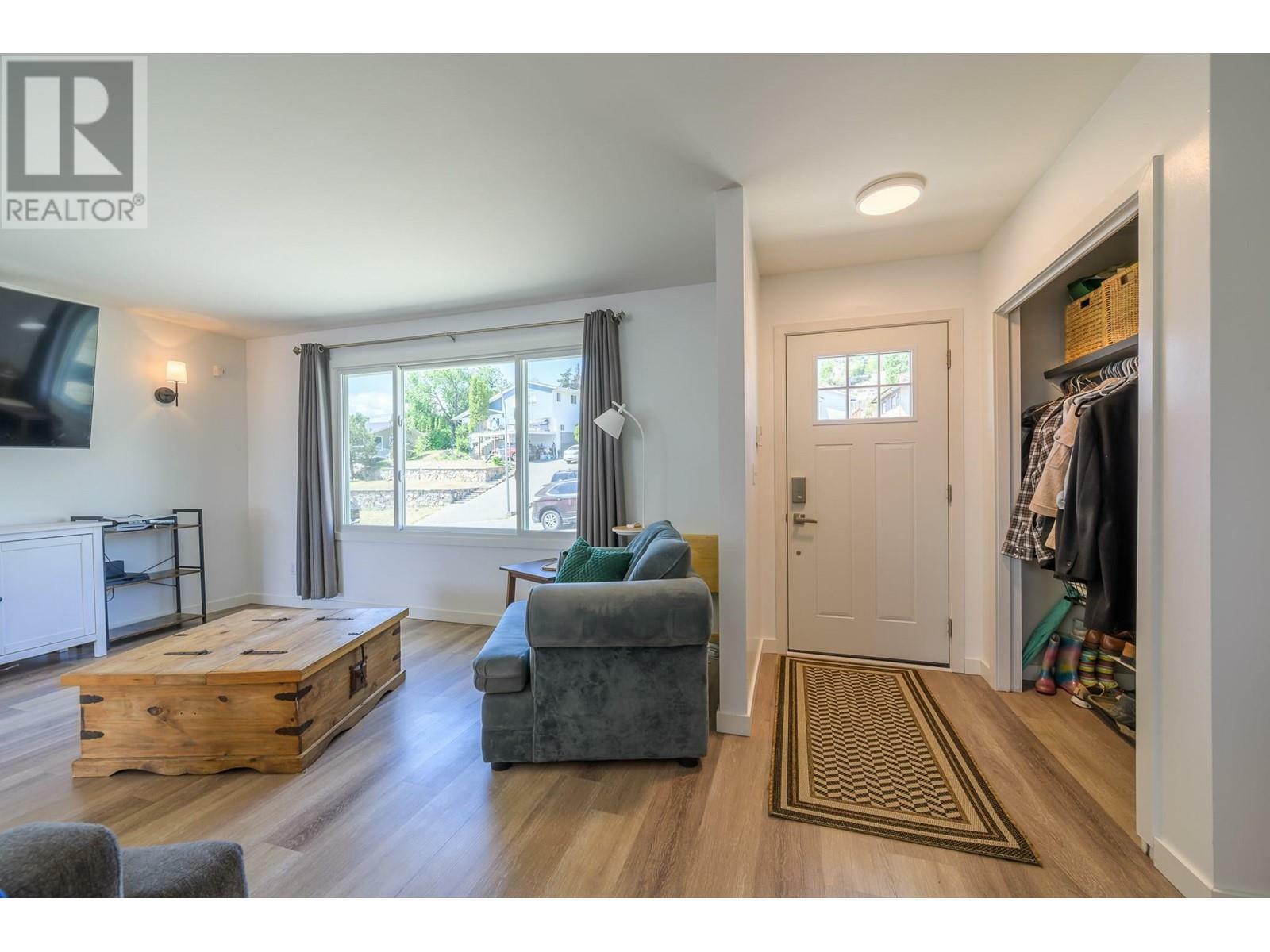 Property Photo: 1737 Pennask Terrace BC V2B 7N9