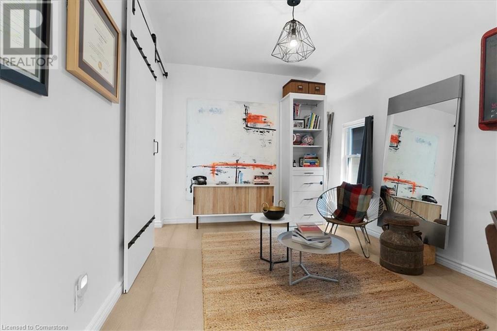 Photo de la propriété: 575 Mary Street ON L8L 4X8