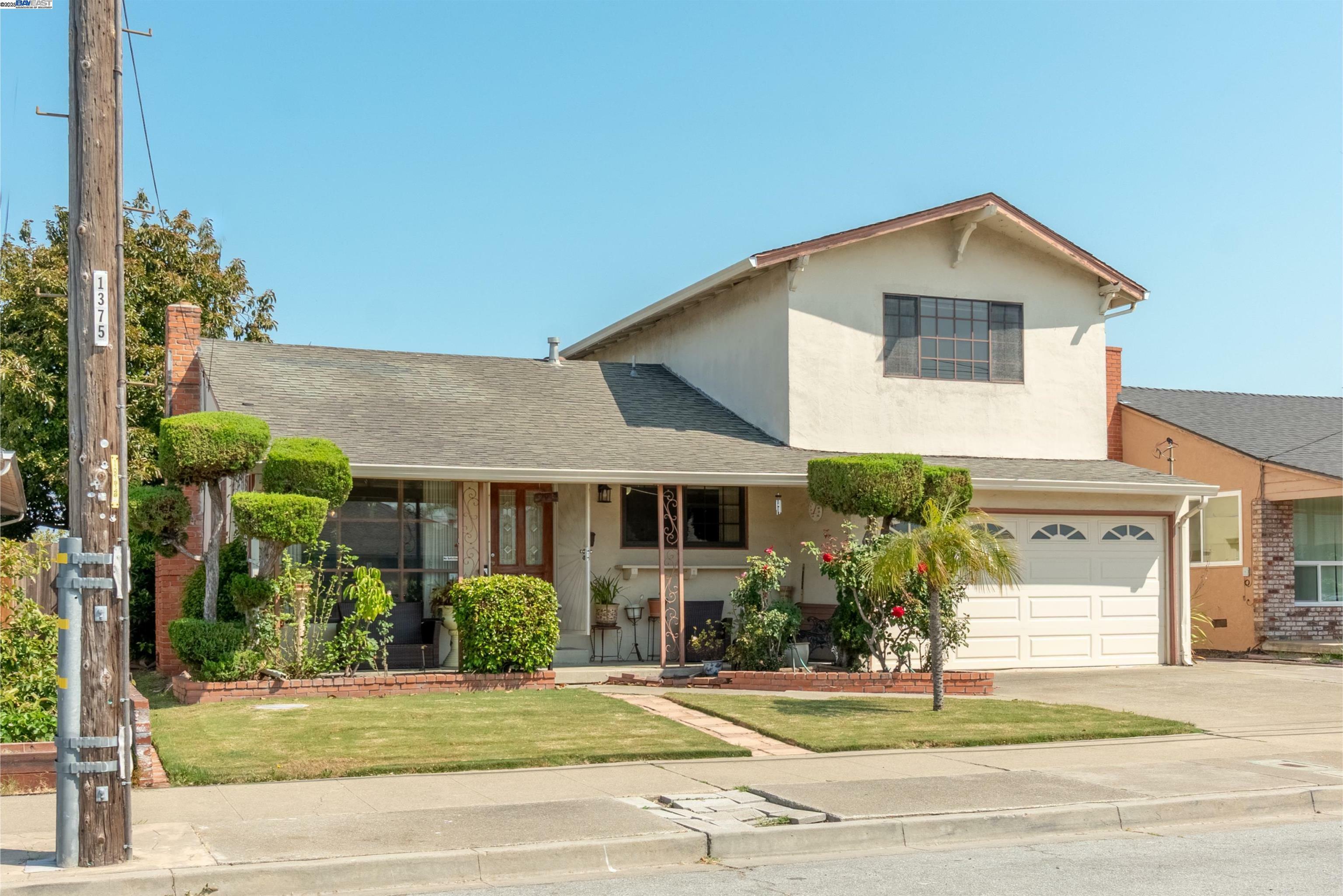 Property Photo: 803 Chico Dr CA 94578
