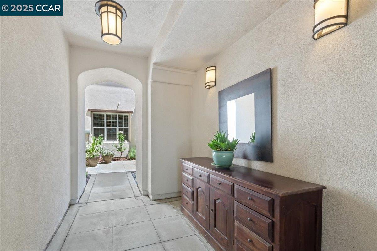 Property Photo:  7840 Stoneleaf Drive  CA 94582 