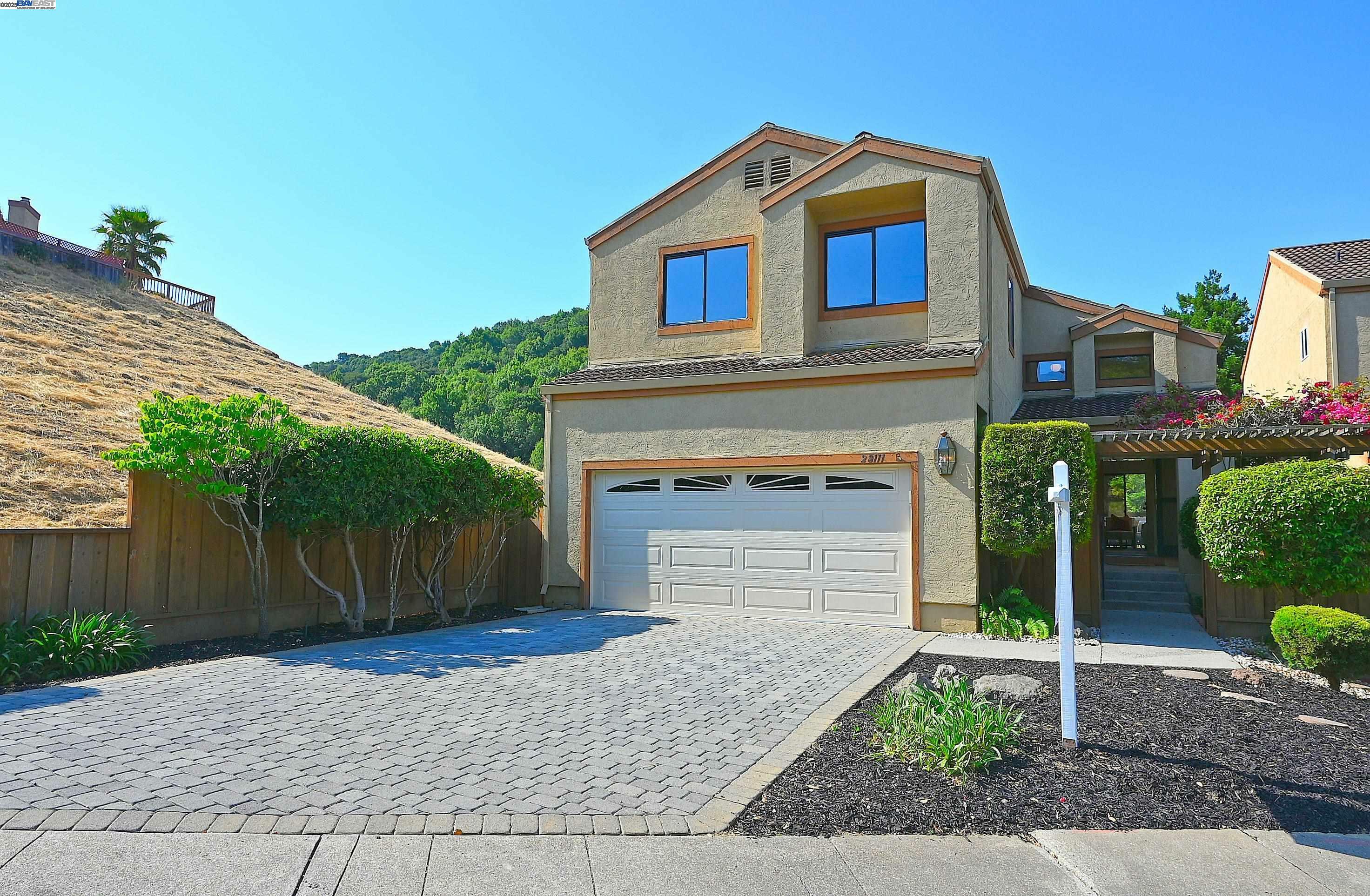28111 Ziele Creek Dr  Hayward CA 94542 photo