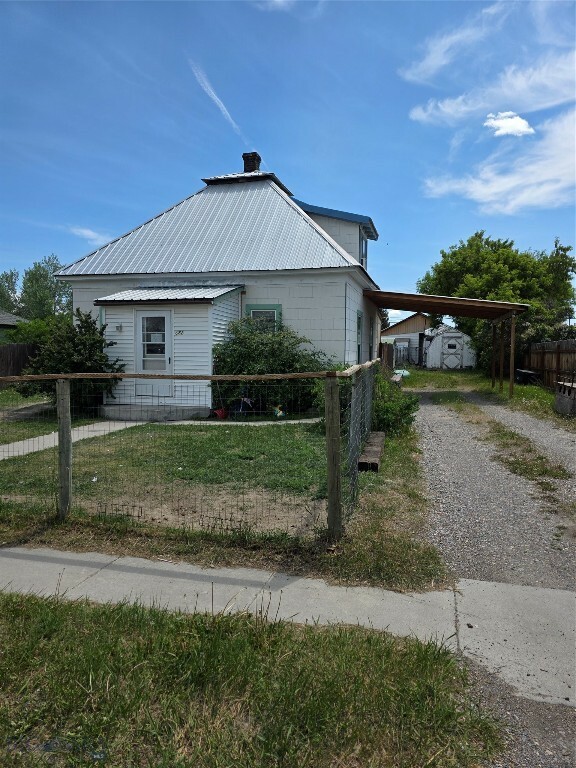 Property Photo: 652 Kentucky MT 59725