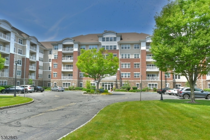 Property Photo: 4202 Warrens Way 202 NJ 07465