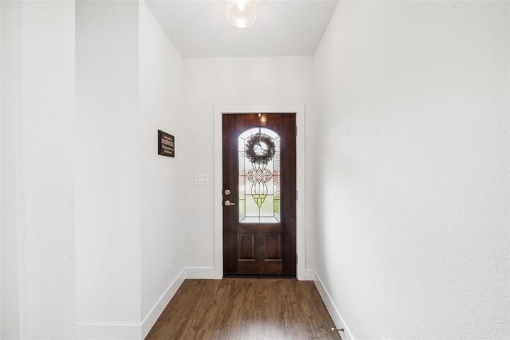 Property Photo:  6006 Hazel Place Drive  TX 77303 