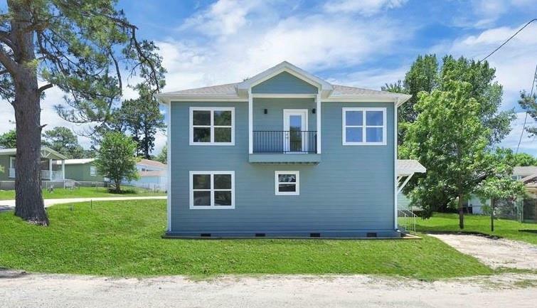 Property Photo: 189 W Lakeview Wood TX 77360