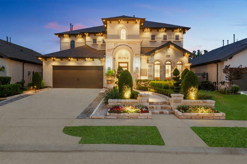 Property Photo: 4516 Woodland Bend Court TX 77386
