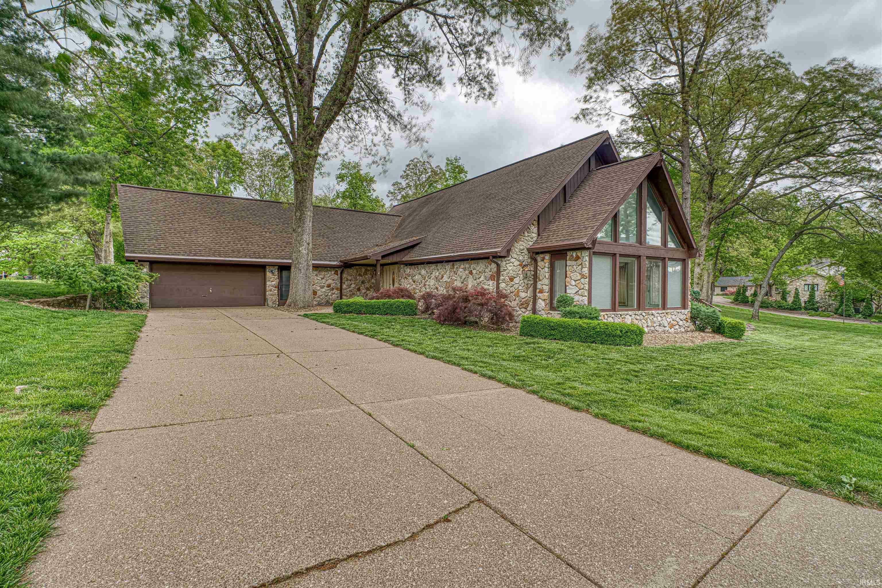 Property Photo: 6888 Miller Lane IN 47630