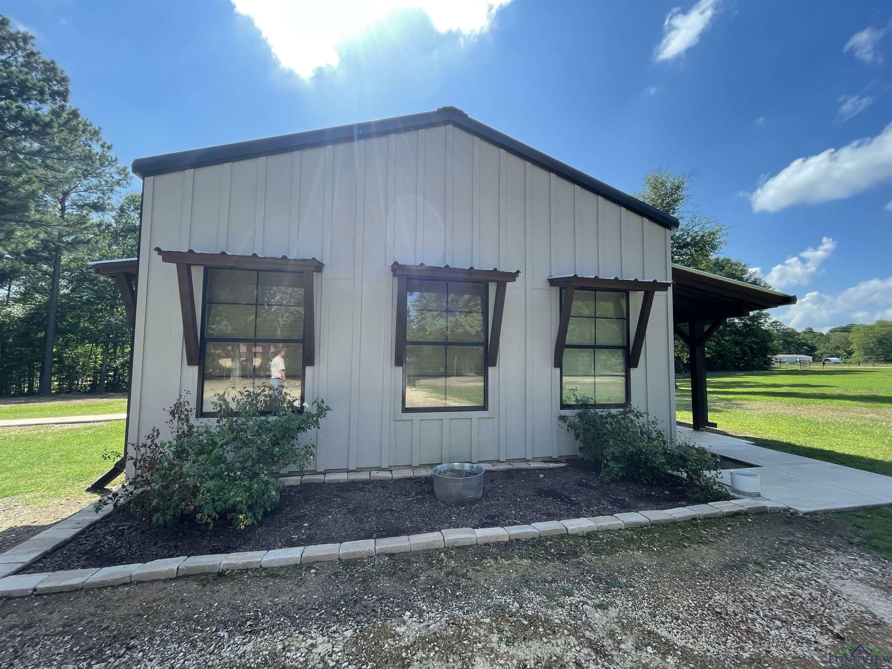 Property Photo:  170 Harvey Rd  TX 75662 