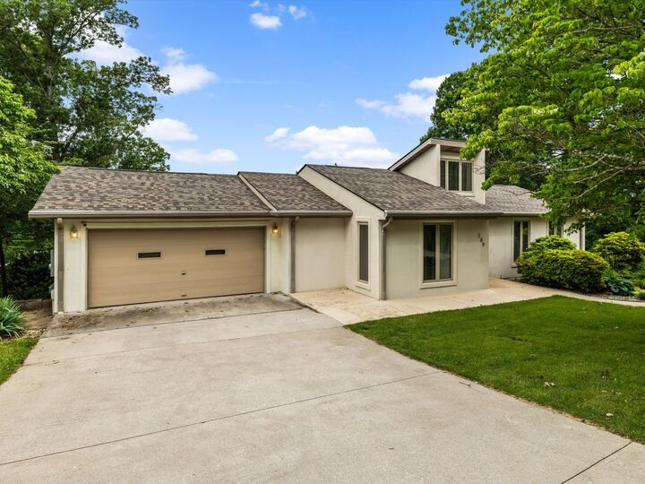 Property Photo: 389 Lakeview Drive KY 42503