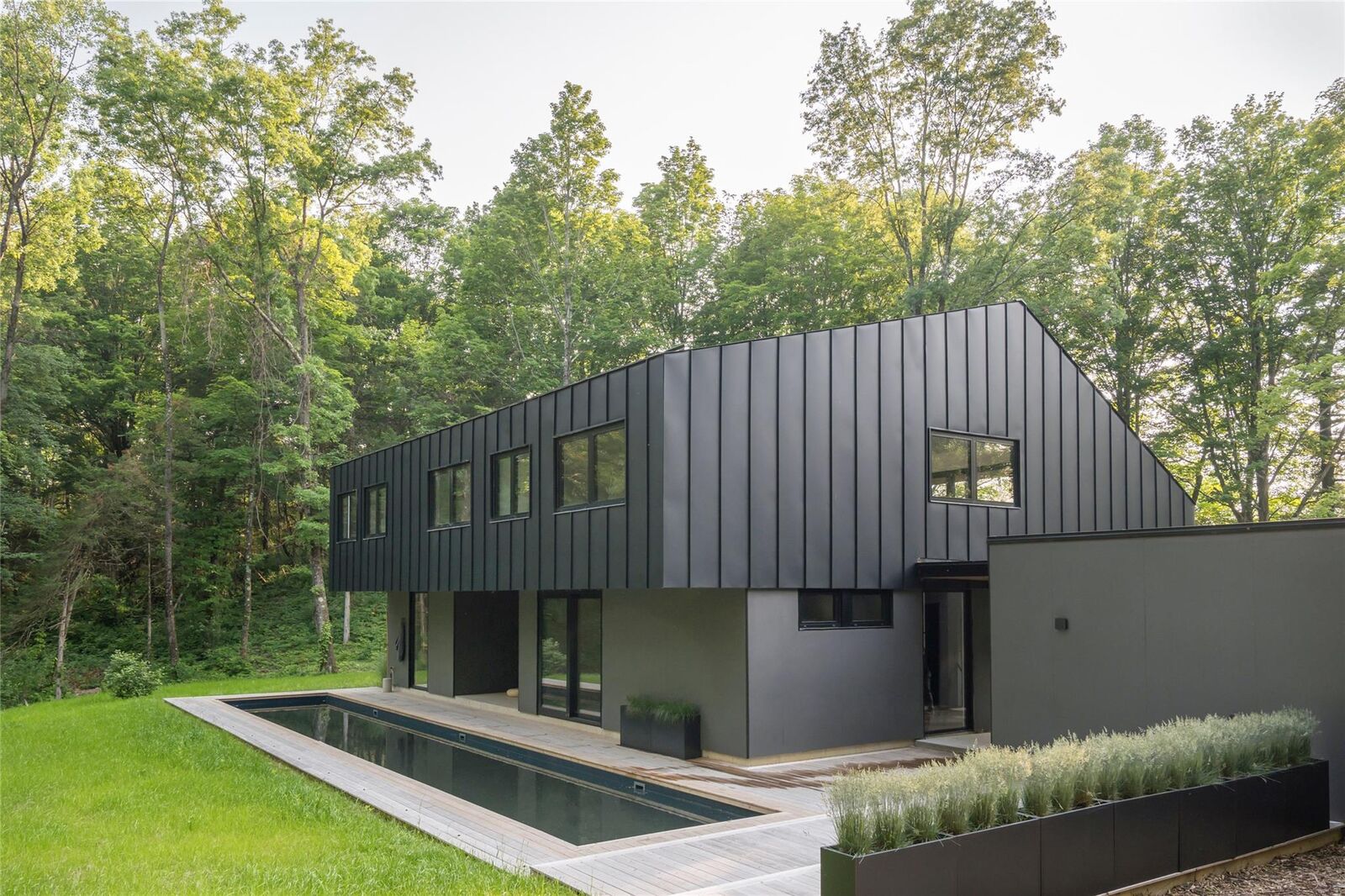 Property Photo: 474 Route 199 NY 12571