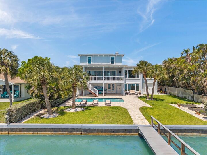 Property Photo: 7115 Bay Street FL 33706
