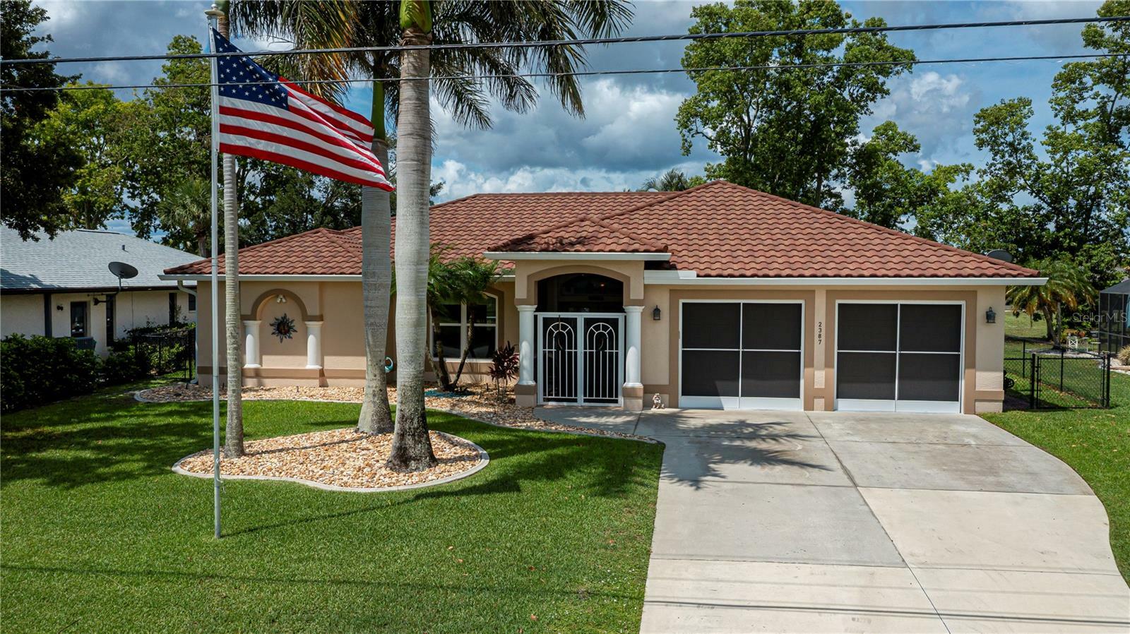 Property Photo: 2387 Nuremberg Boulevard FL 33983