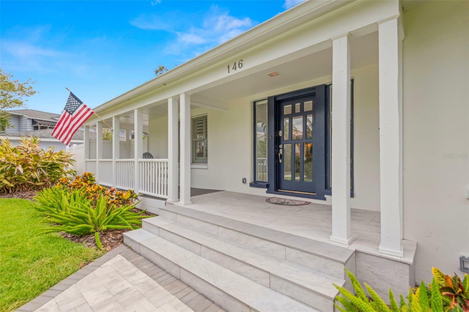Property Photo: 146 26th Avenue NE FL 33704