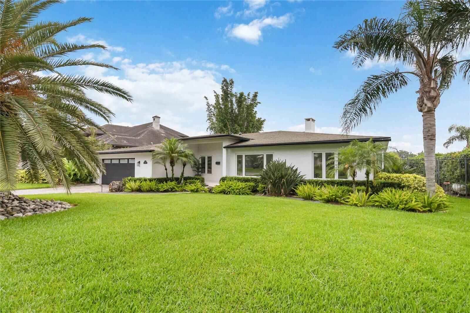 Property Photo:  7145 Lake Drive  FL 32809 