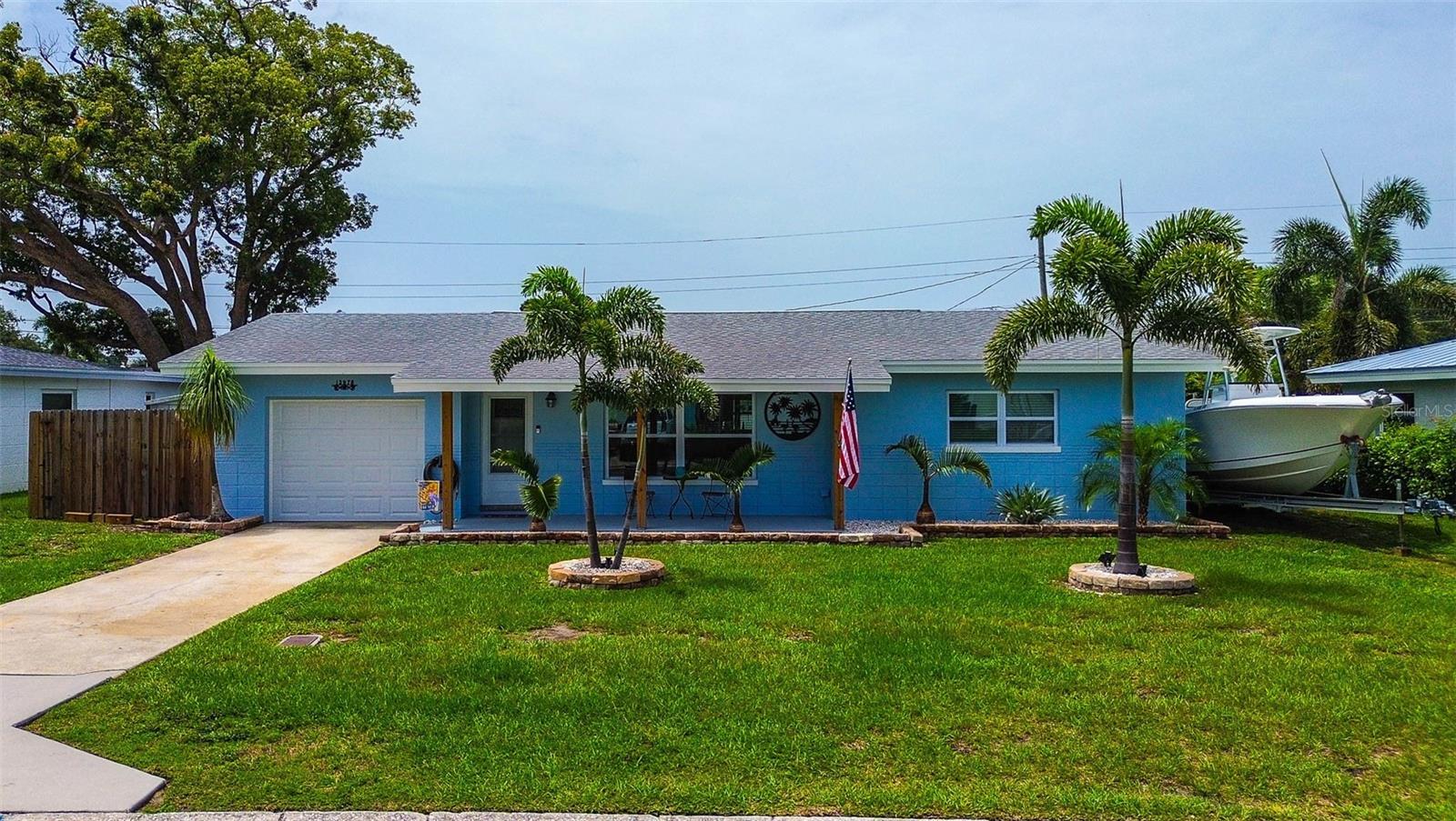 Property Photo: 13978 Barbados Drive FL 33776