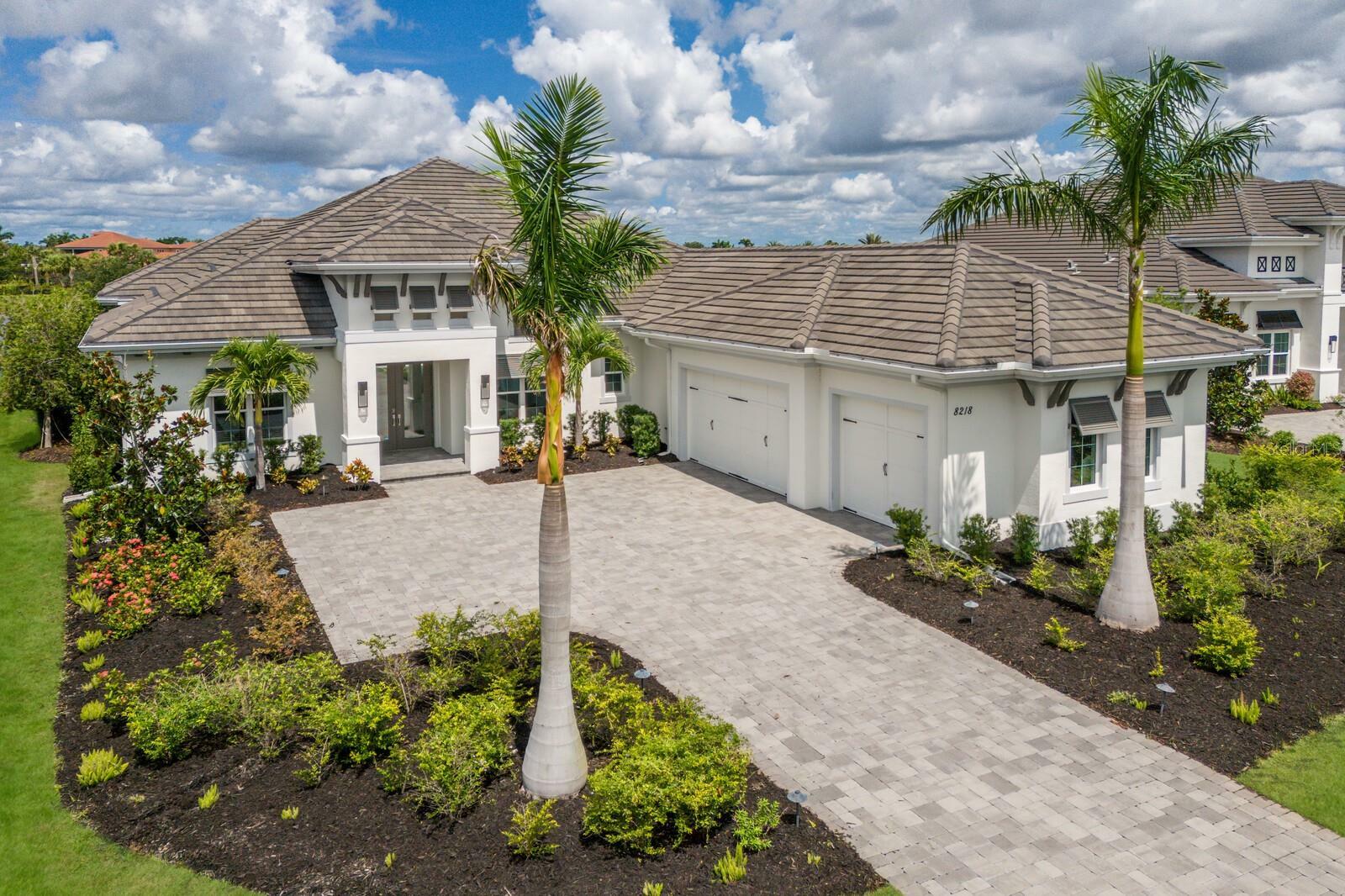 8218 Genoa Boulevard  Lakewood Ranch FL 34202 photo