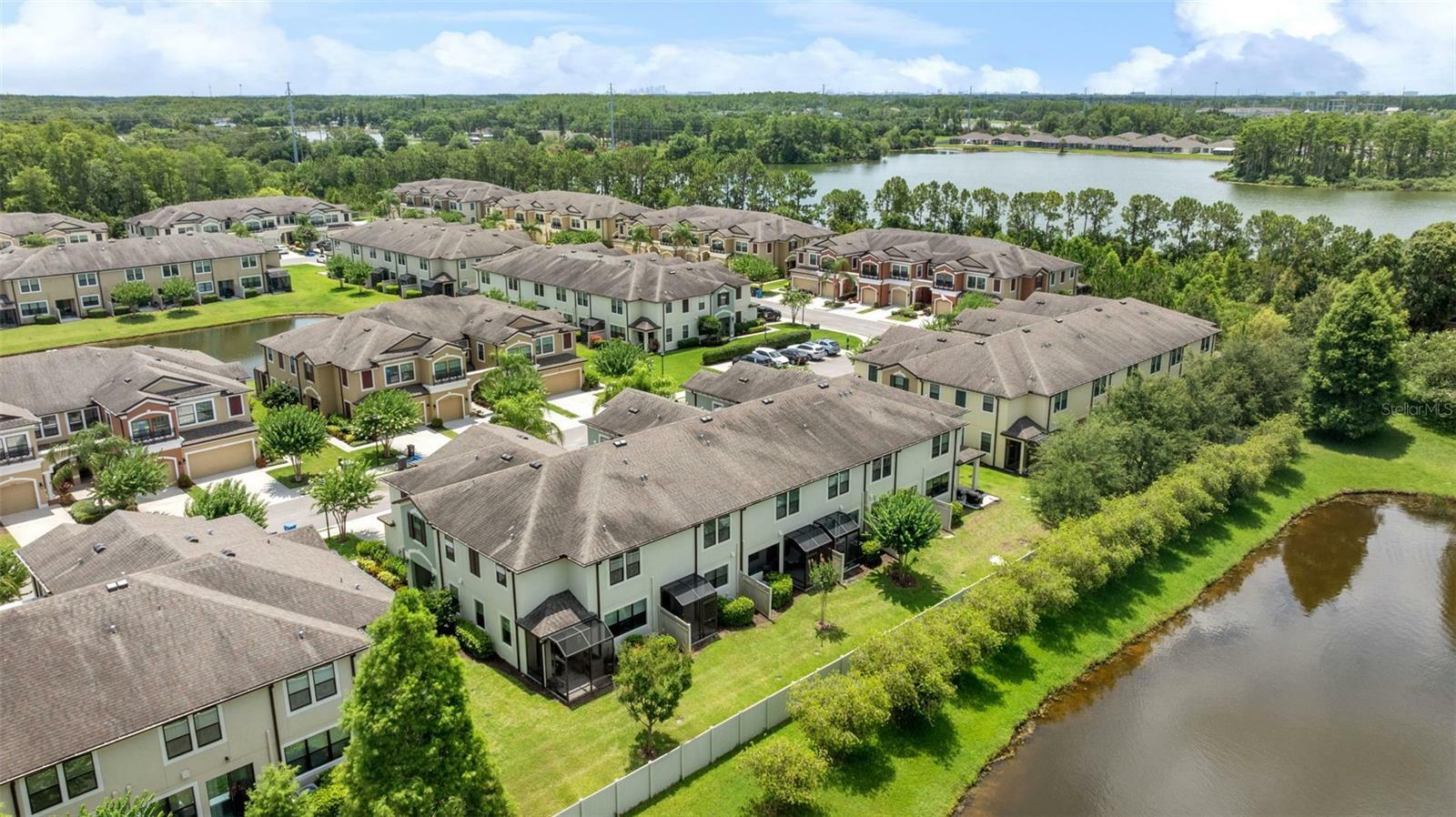 Property Photo: 11526 Crowned Sparrow Lane FL 33626