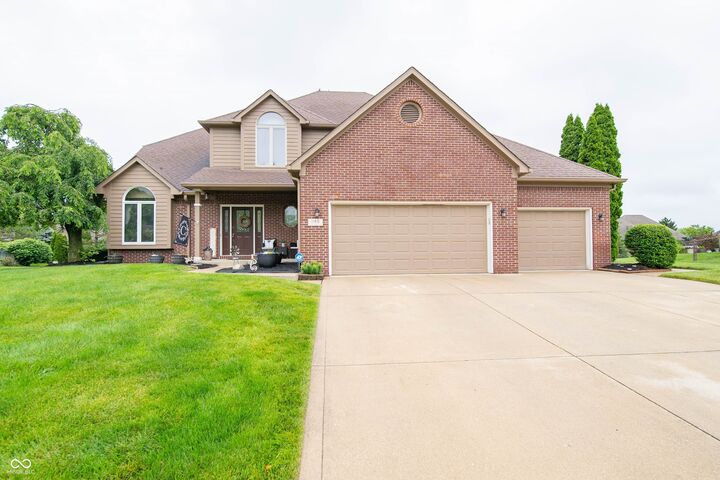 Property Photo: 1145 Forest Commons Drive IN 46123