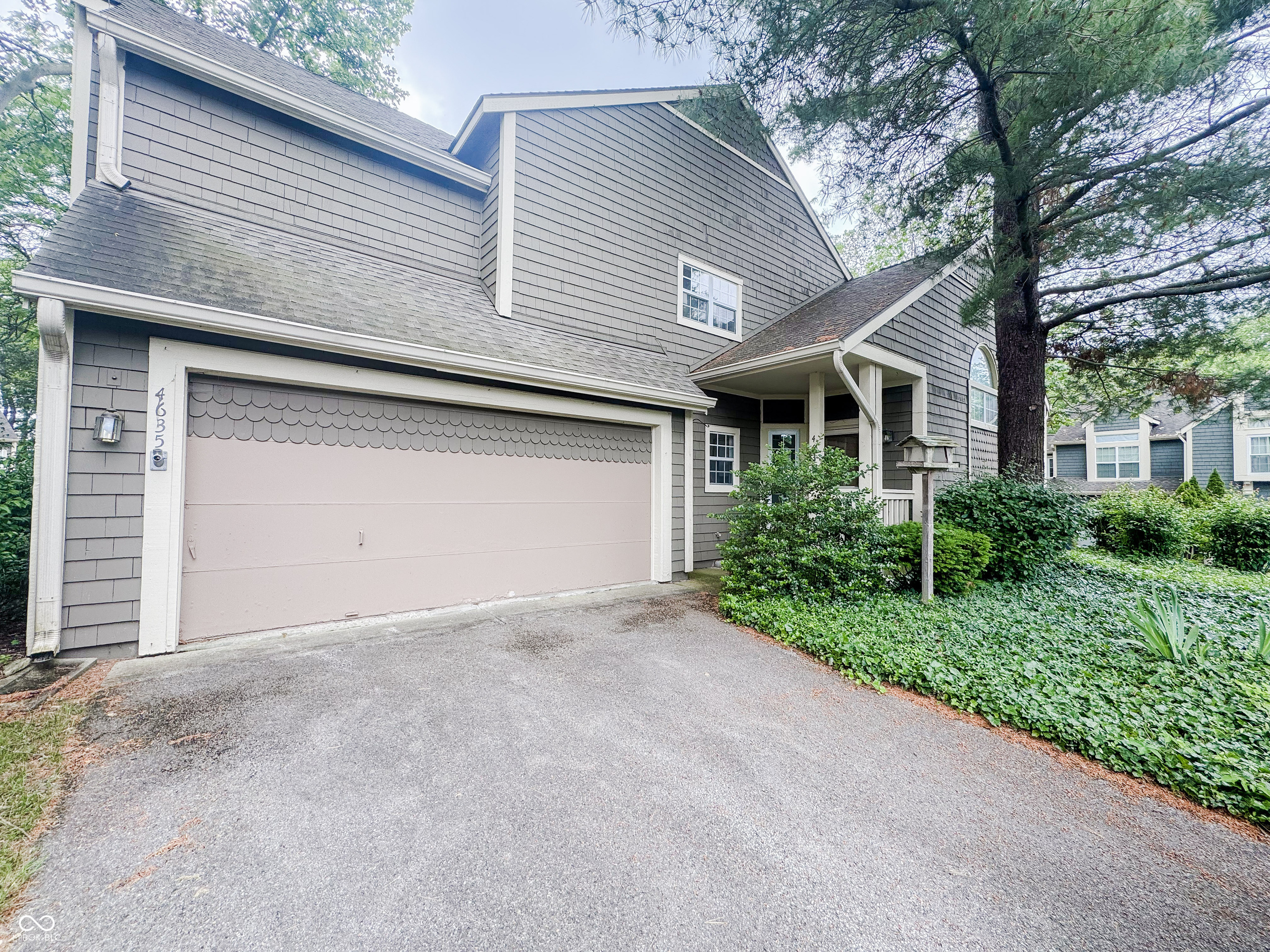4635 Stansbury Court  Indianapolis IN 46254 photo