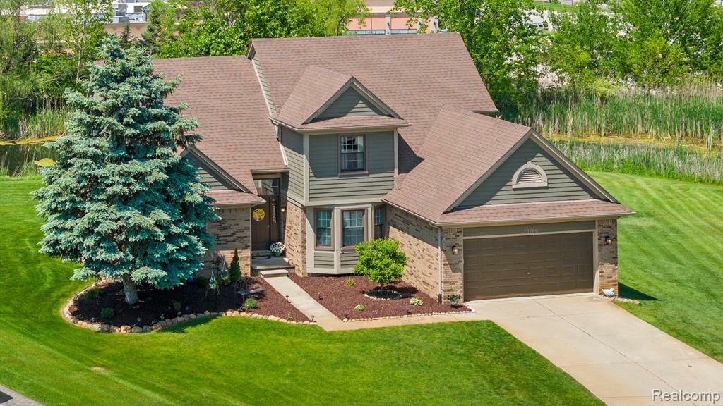 Property Photo: 70700 Hillside Court MI 48065 5347
