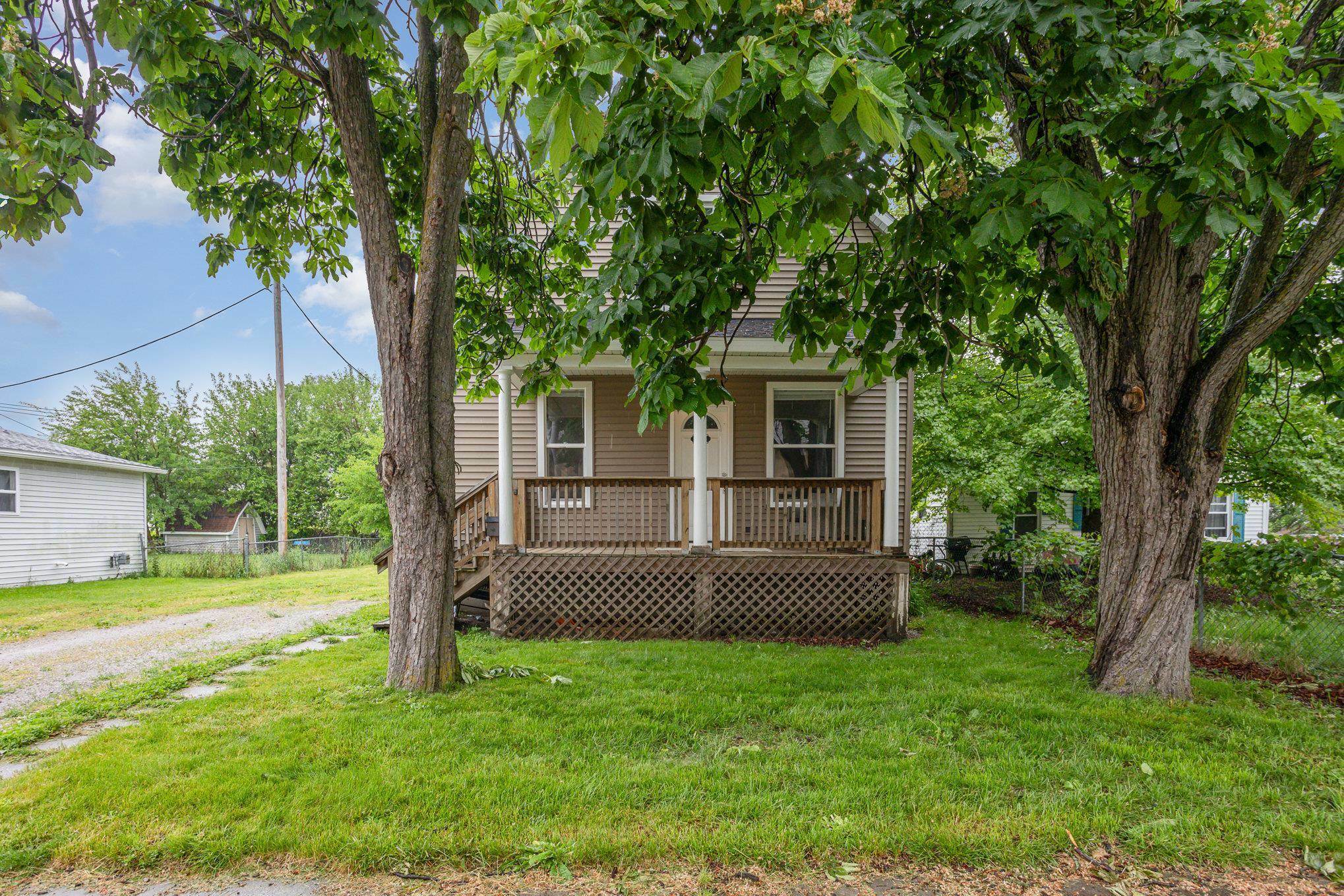 Property Photo: 504 Jennison Street MI 48708