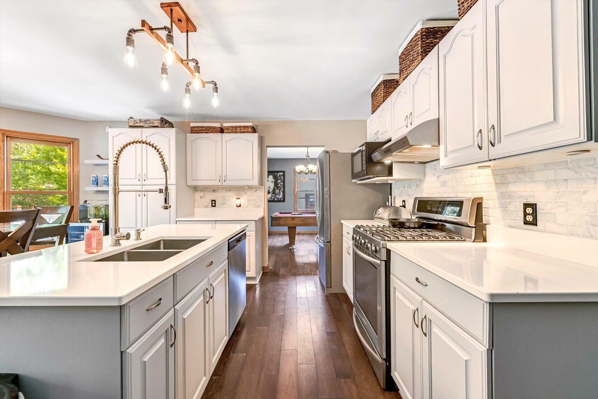 Property Photo:  6705 Brian Dr  WI 53185 