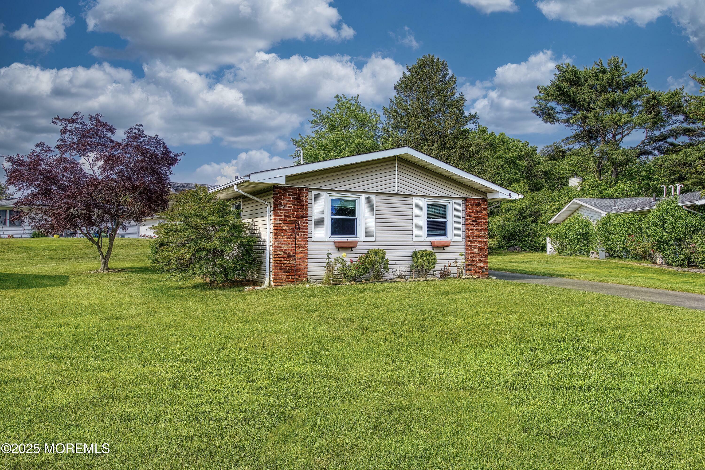 Property Photo: 5 Lodge Court NJ 08724