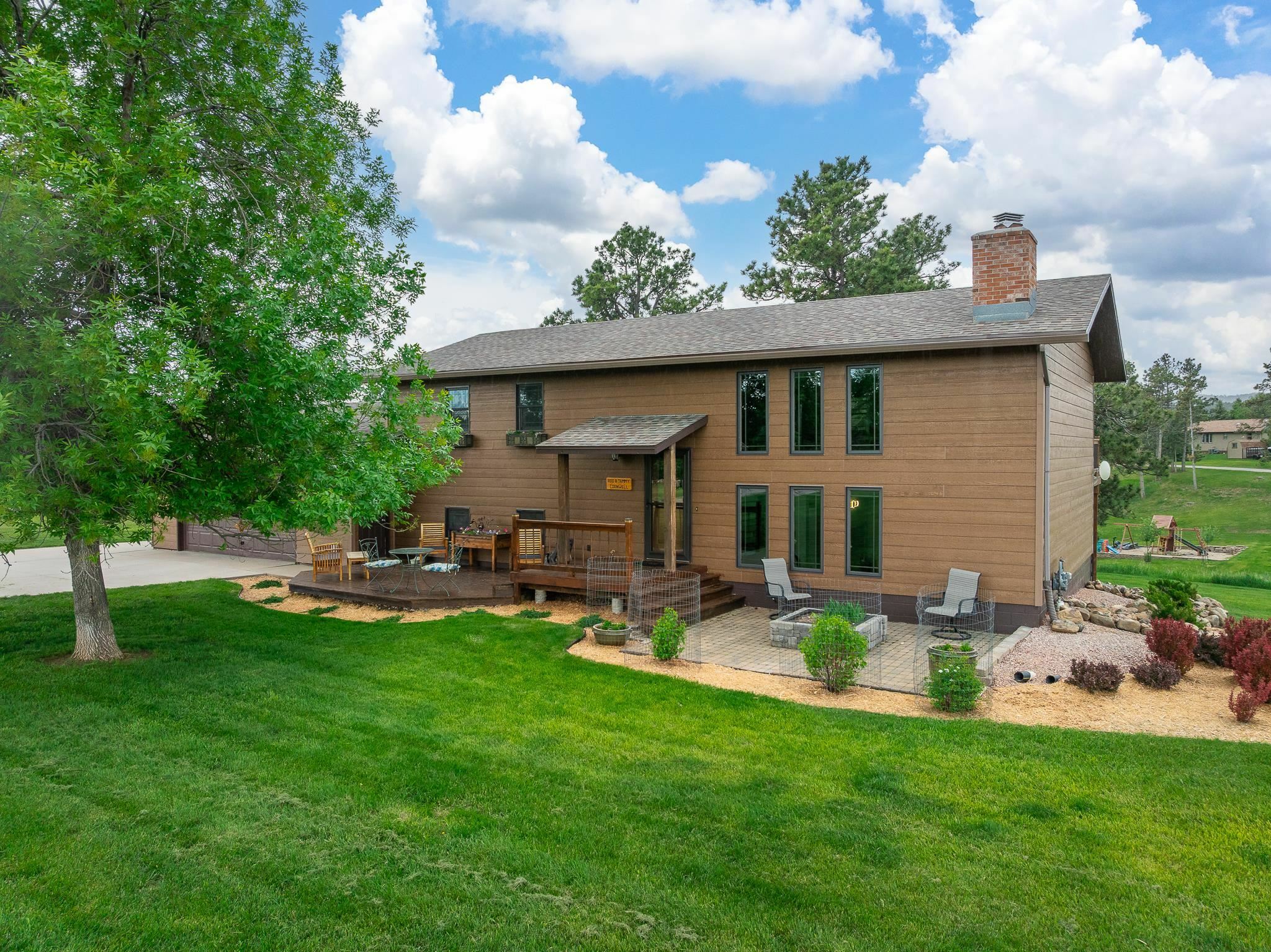 Property Photo: 1235 Kings Road SD 57702