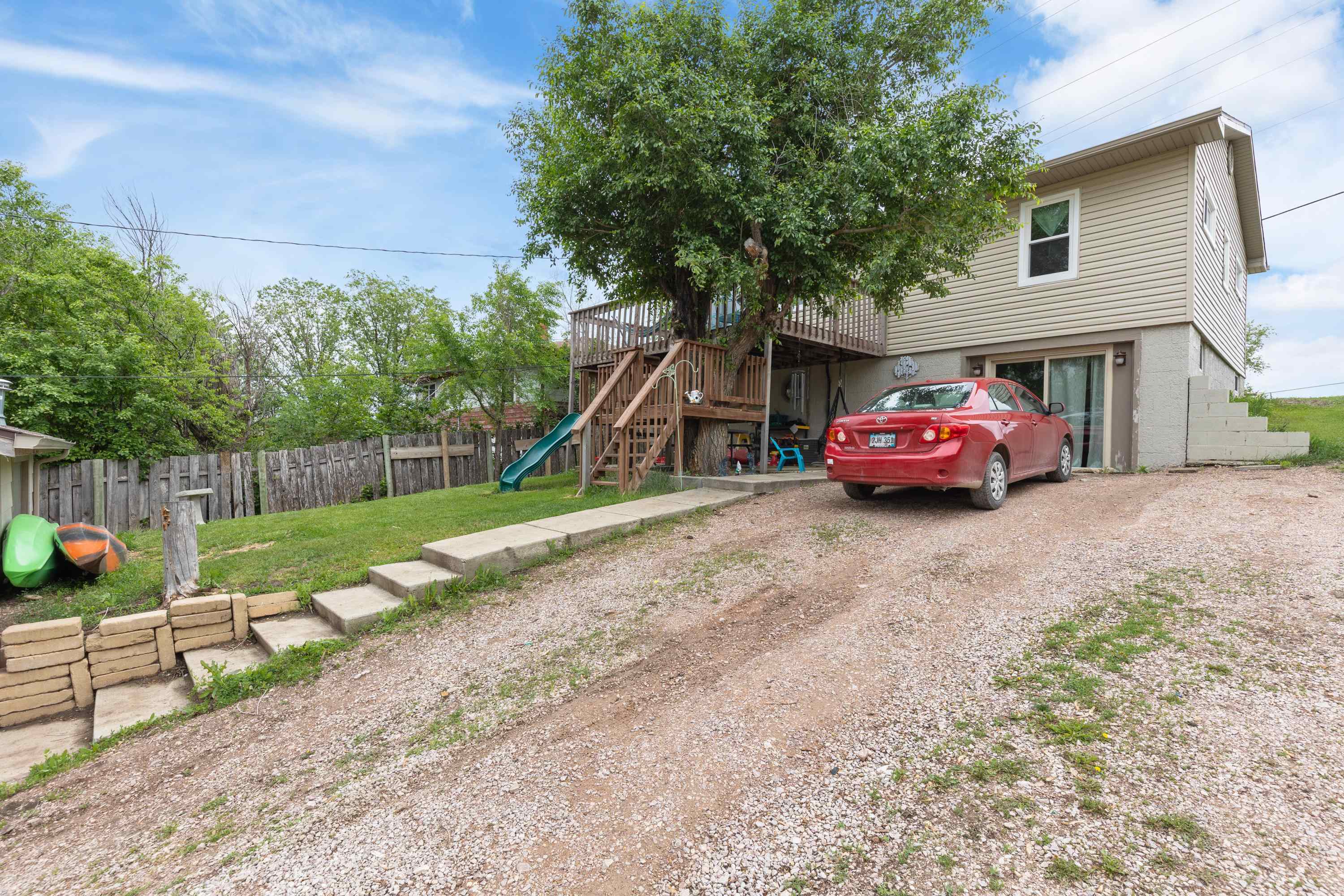 Property Photo: 218 Oakland Street SD 57701