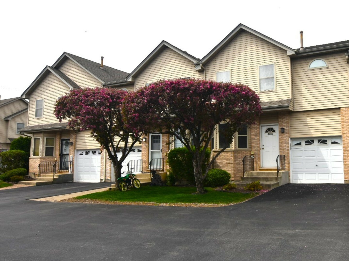 Property Photo: 8660 Thomas Charles Lane IL 60457