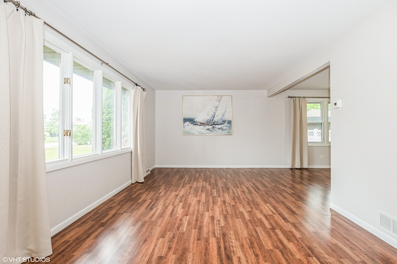 Property Photo: 4925 Timber Court IL 60452