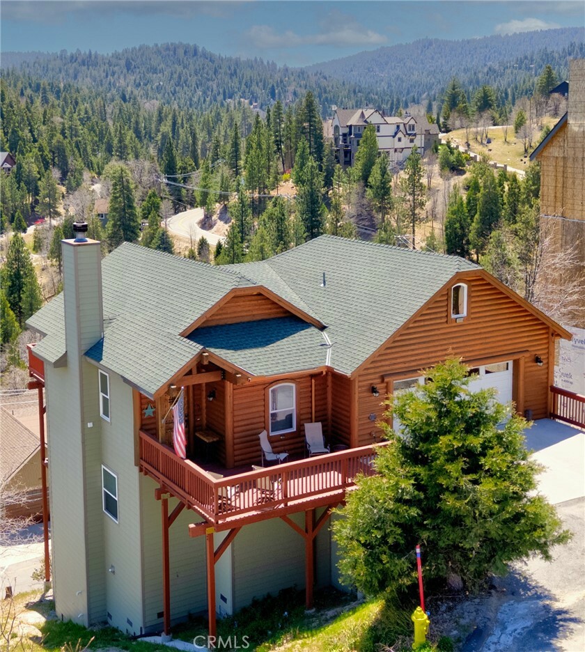 Property Photo: 26855 Inyo Court CA 92352