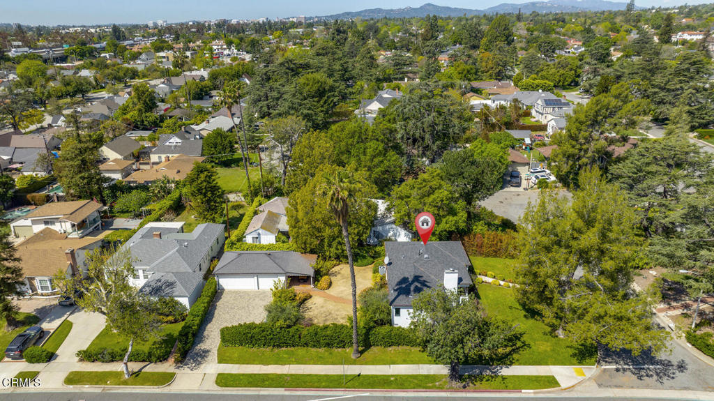 Property Photo: 2710 Deodar Circle CA 91107