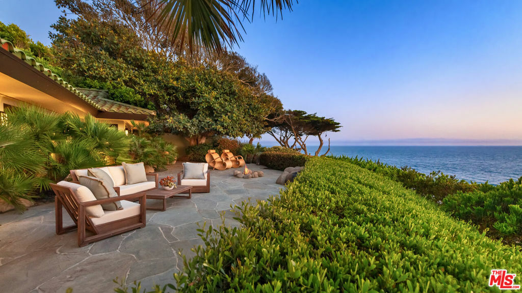7221 Birdview Avenue  Malibu CA 90265 photo