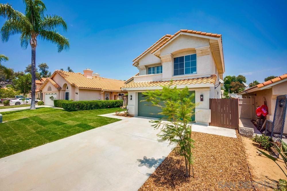 Property Photo: 24530 Calle Magdalena CA 92562