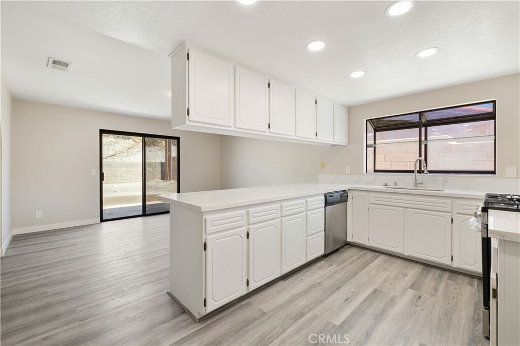 Property Photo: 27505 Ventura Drive CA 92234