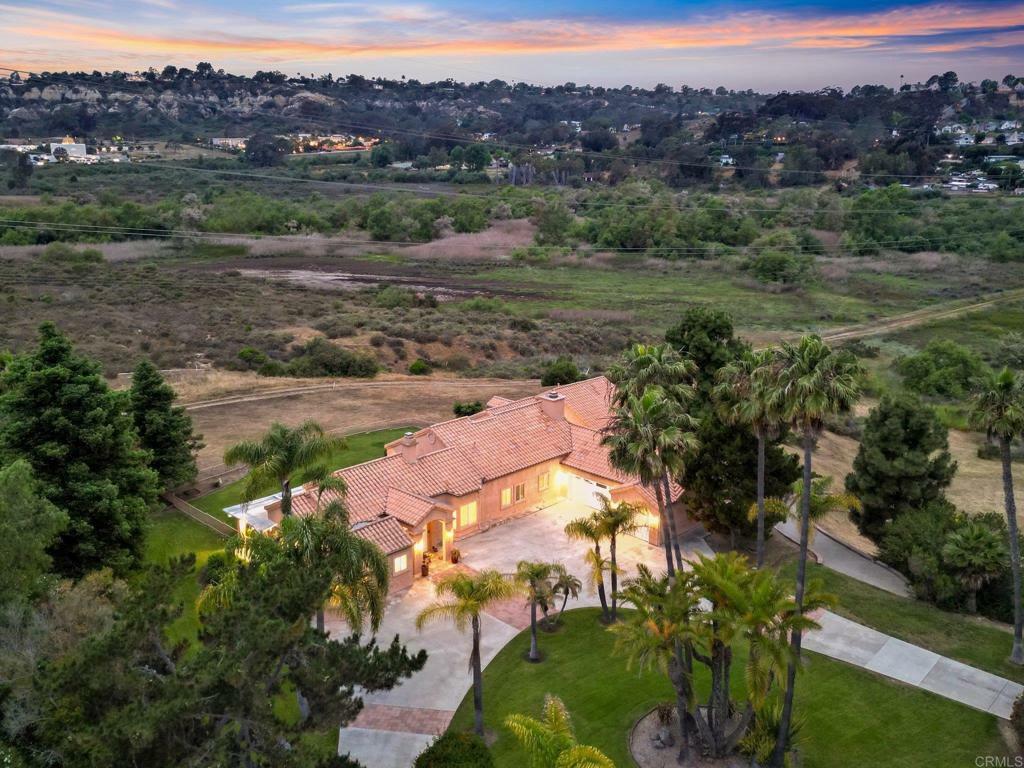 Property Photo: 4036 Stonebridge Lane CA 92091