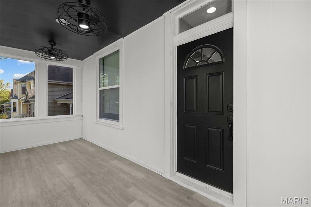 Property Photo: 3211 Portis Avenue MO 63116