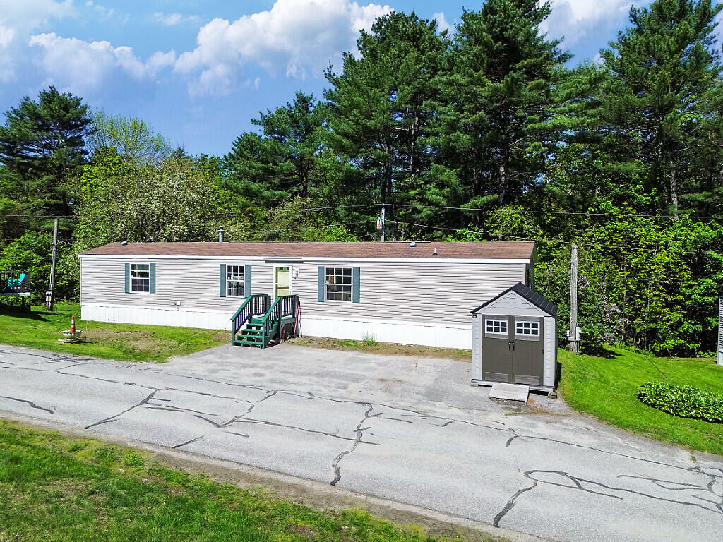 Property Photo: 49 Putnam Park Road ME 04345