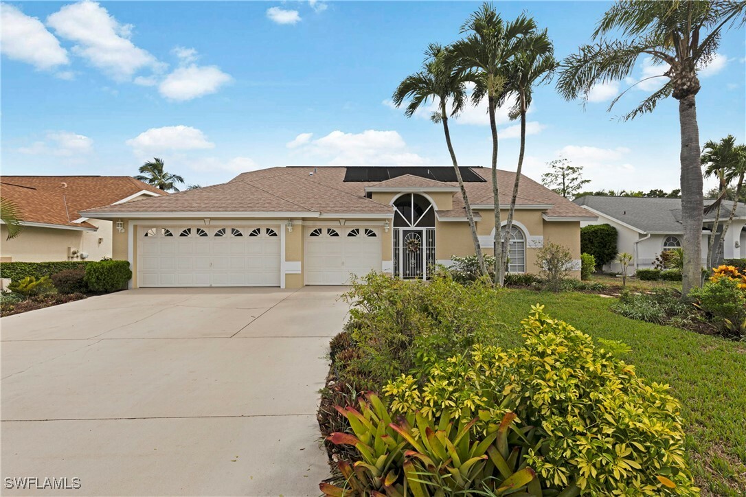 Property Photo: 604 Lambton Lane FL 34104