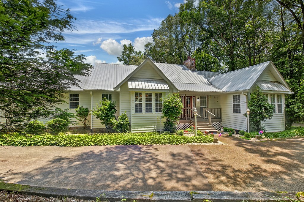 Property Photo: 1398 Antioch Church Road GA 30175