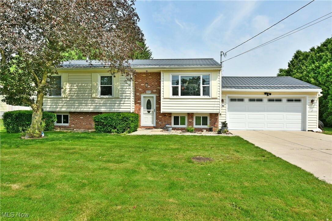 459 E Main Street  Cortland OH 44410 photo