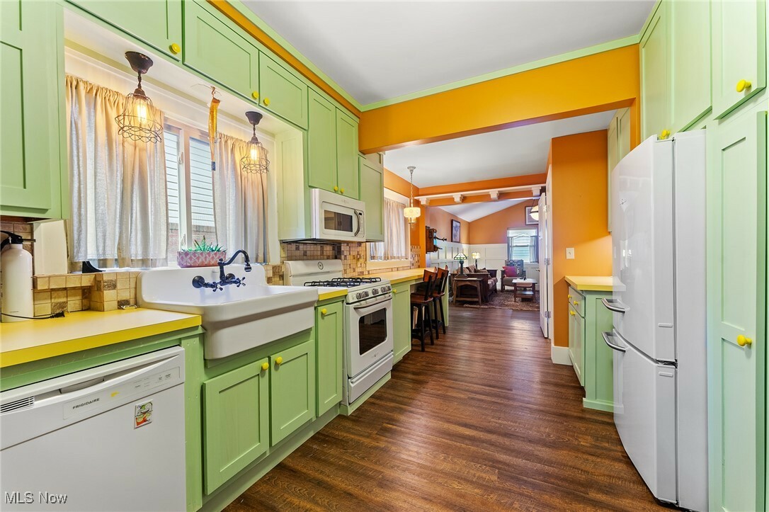 Property Photo:  97 Overlook Boulevard  OH 44471 