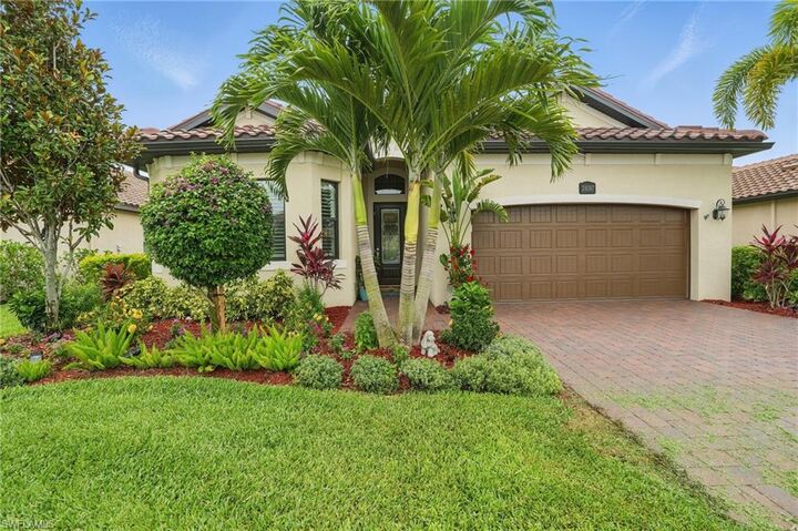 Property Photo:  28087 Foxrock Ct  FL 34135 