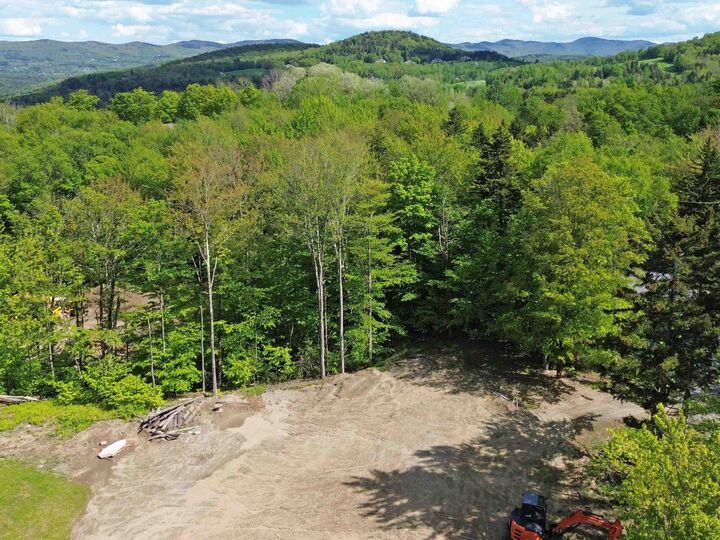 Property Photo:  71 Golf Course Road  VT 05674 