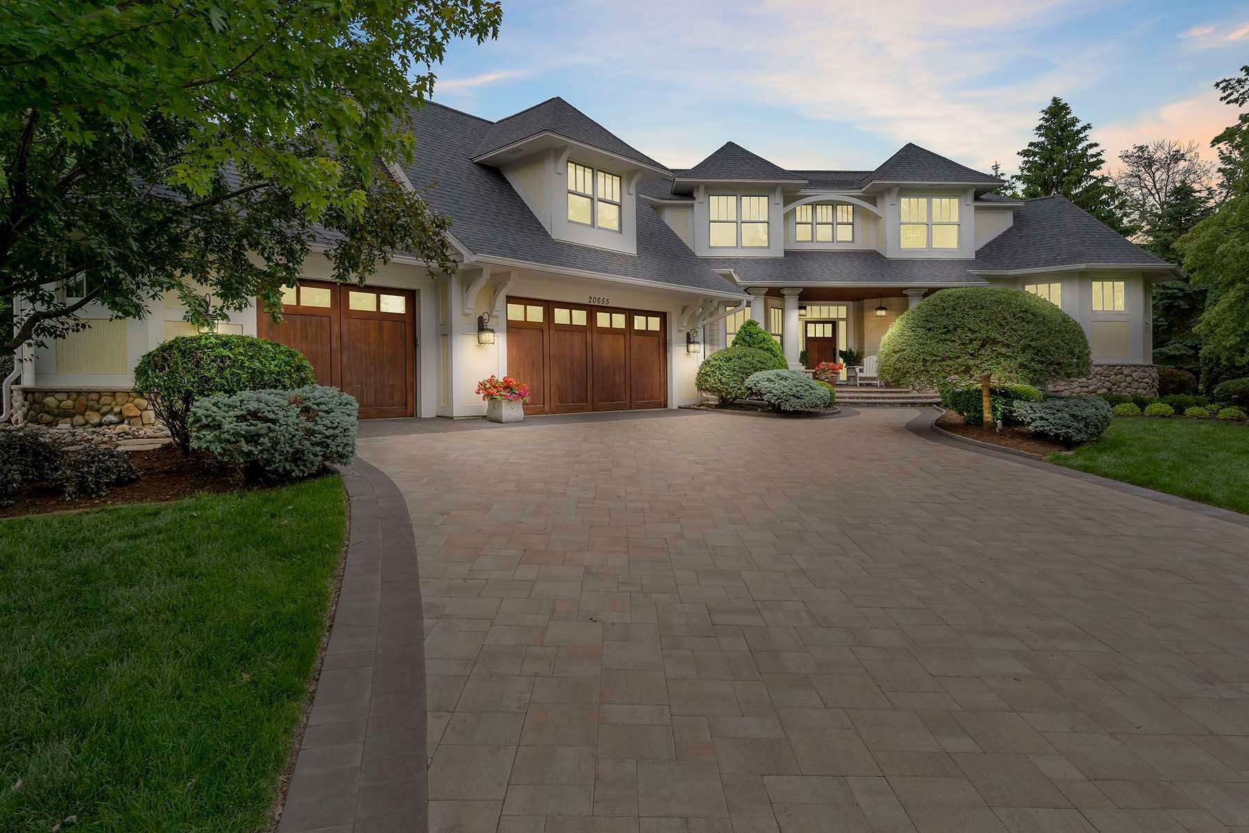 Property Photo: 20655 Parkview Lane MN 55331
